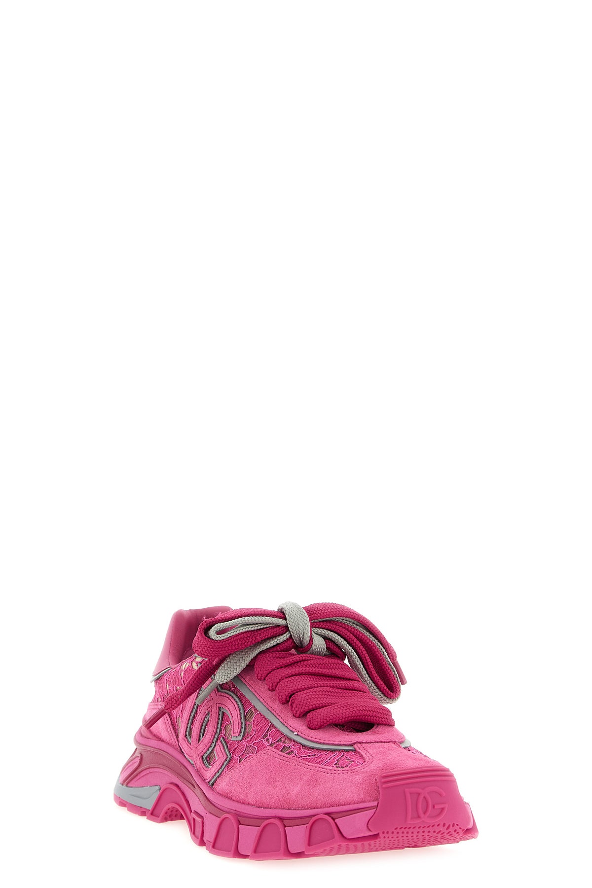 sneakers in fine taormina lace