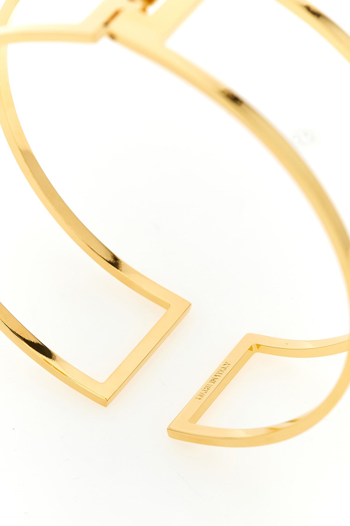 cut-out metal rigid necklace