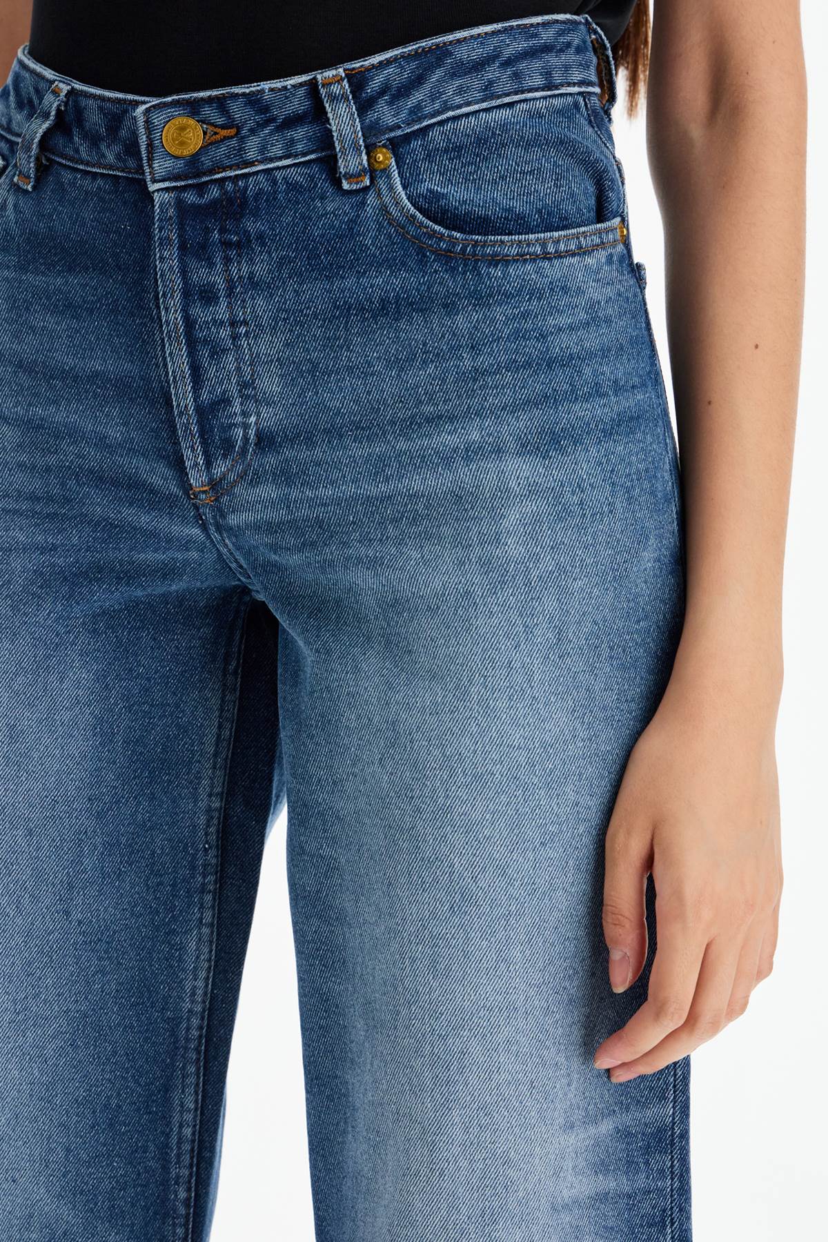 straight-cut elisabeth jeans