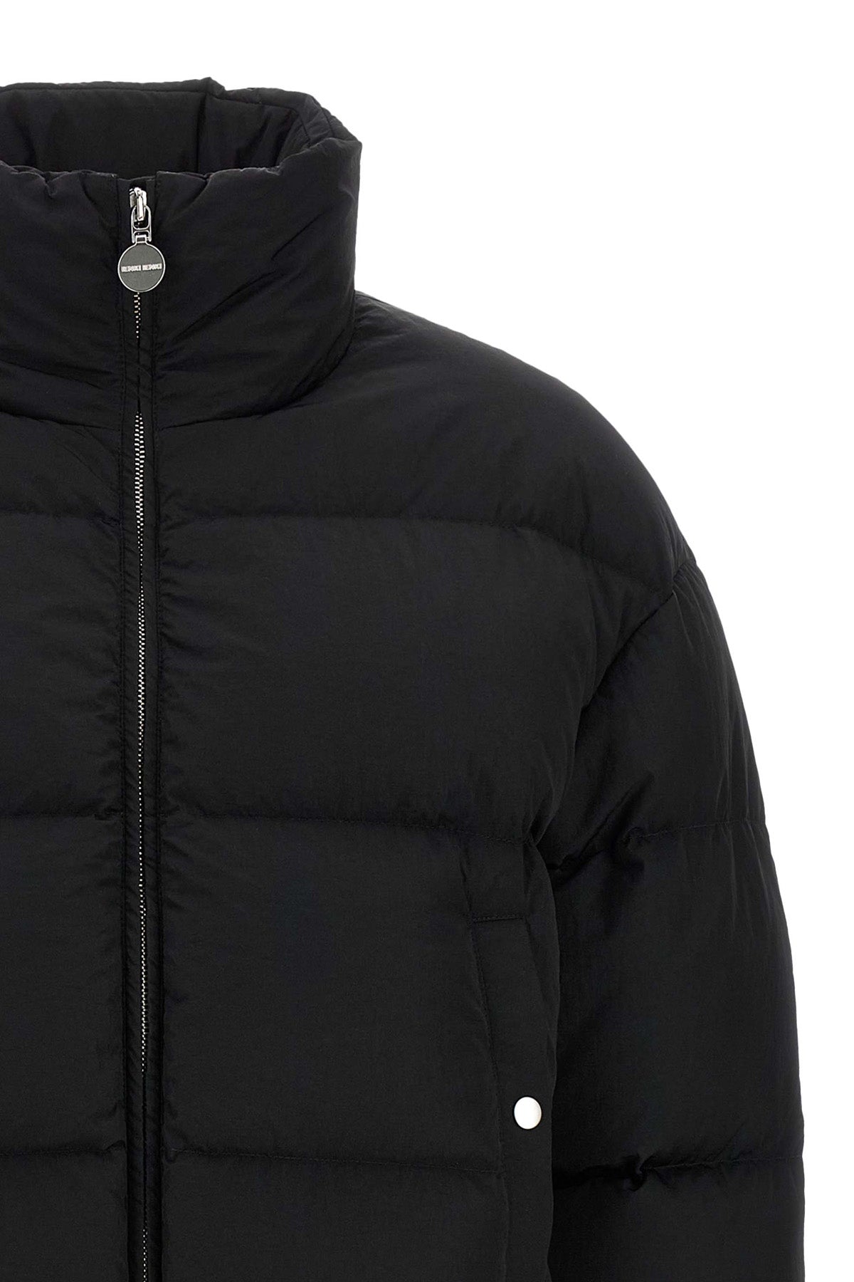 cool quilted water-repellent nylon jacket