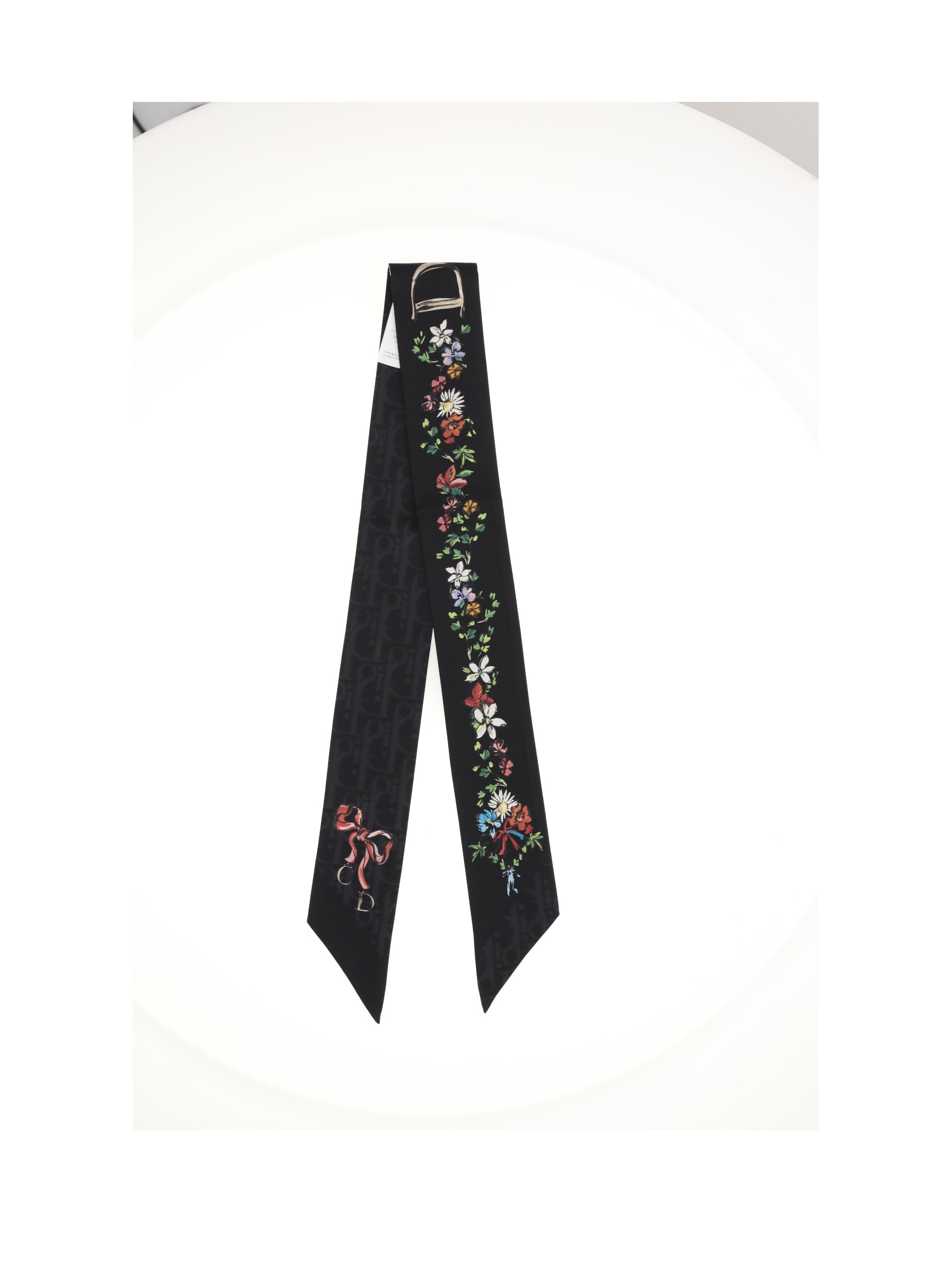mitzah arabesque oblique scarf