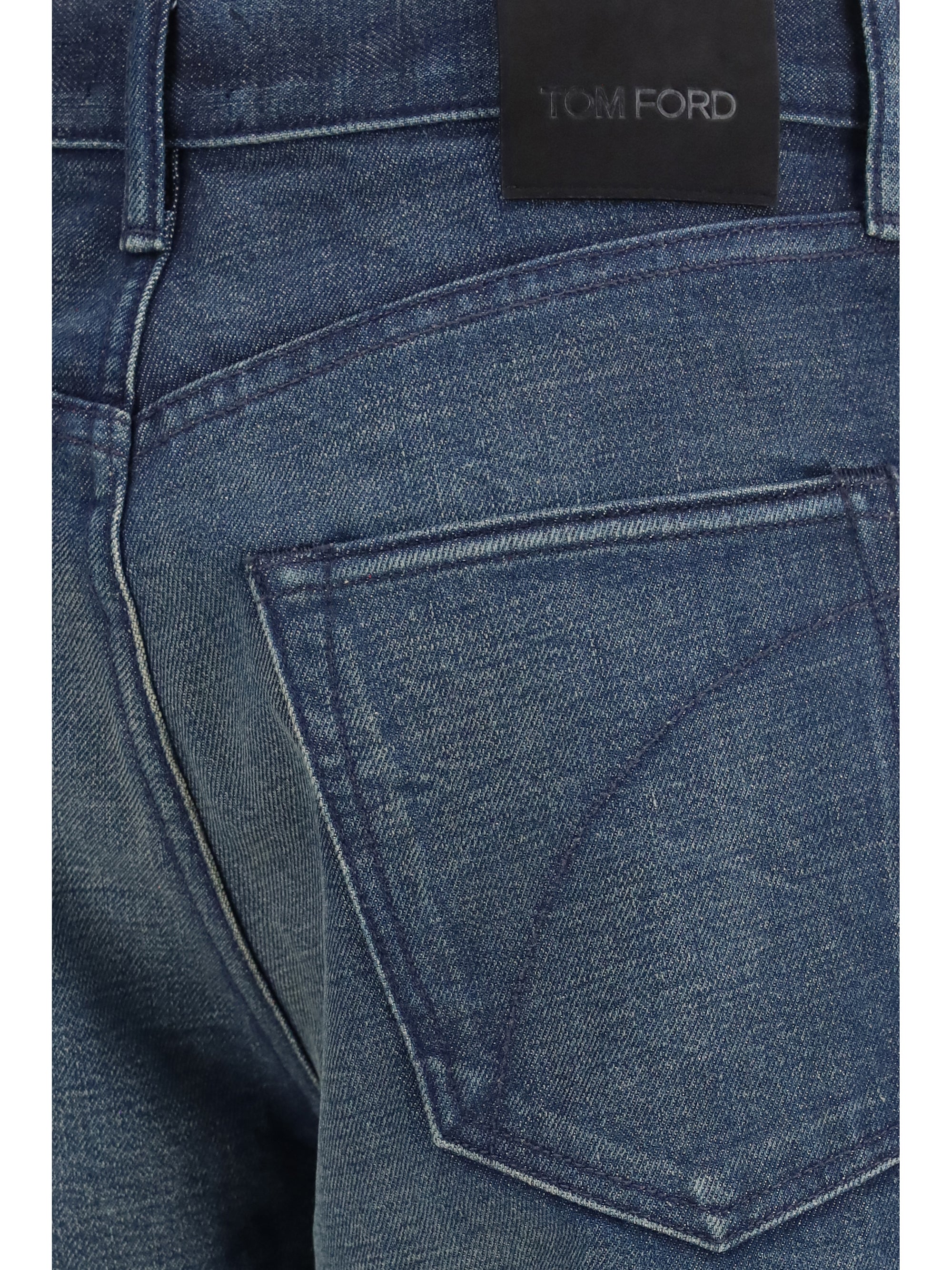 low-rise boyfriend jeans
