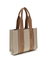 woody shoulder bag