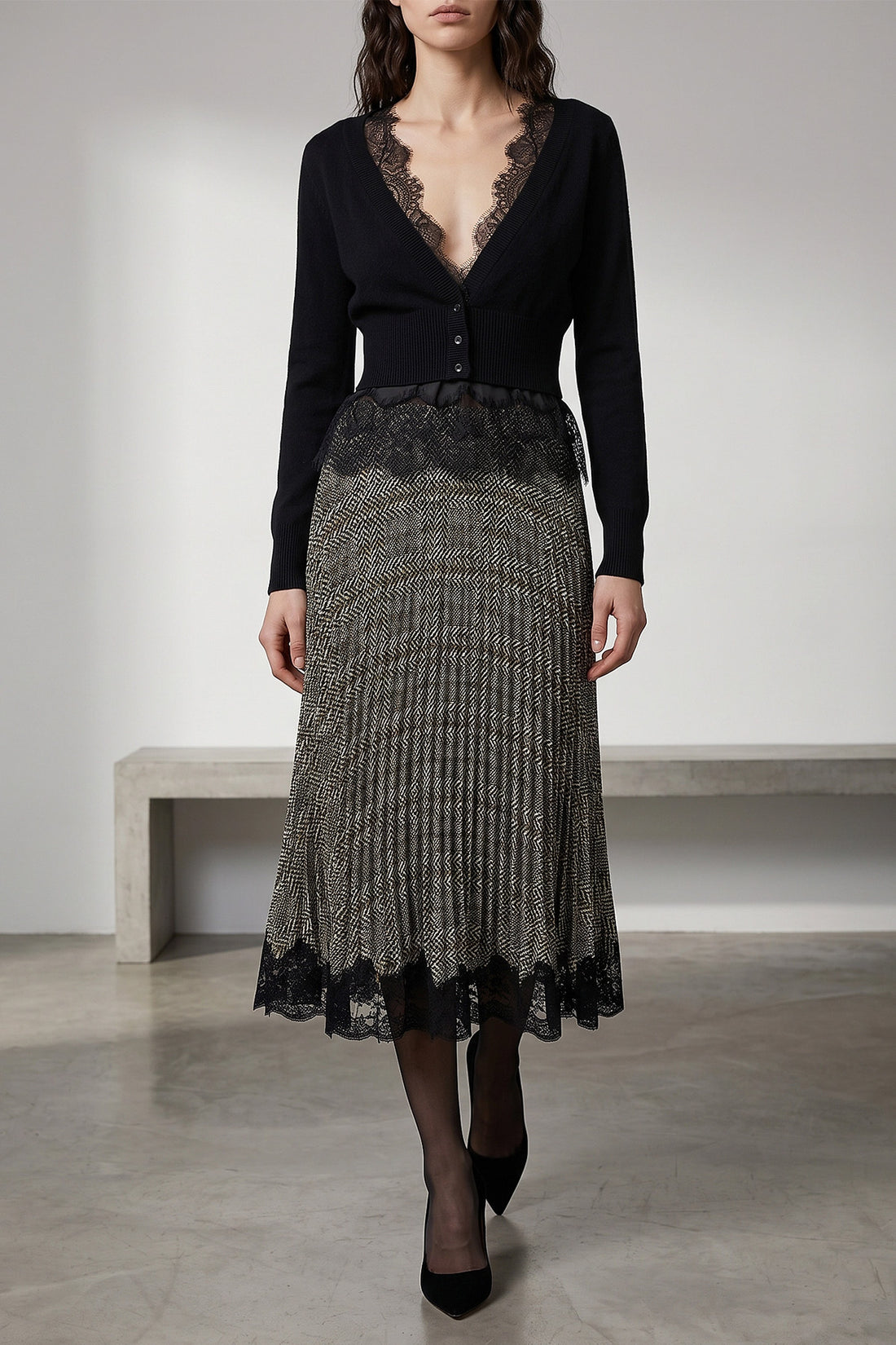 ERMANNO SCERVINO 38 the ermanno scervino midi skirt reinterprets the classic codes through a sophist