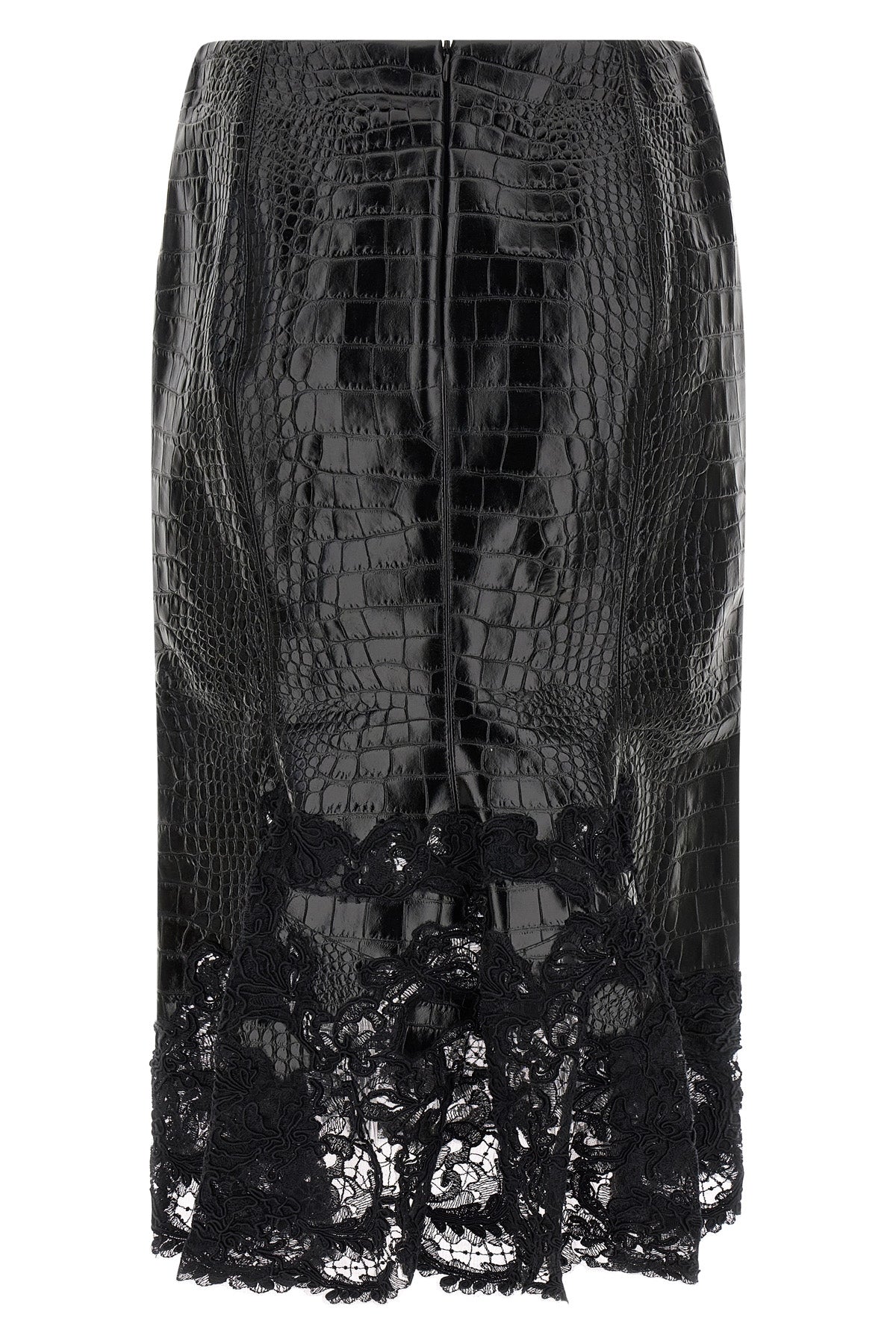 the ermanno scervino skirt defines a precise sartorial narrative through the con