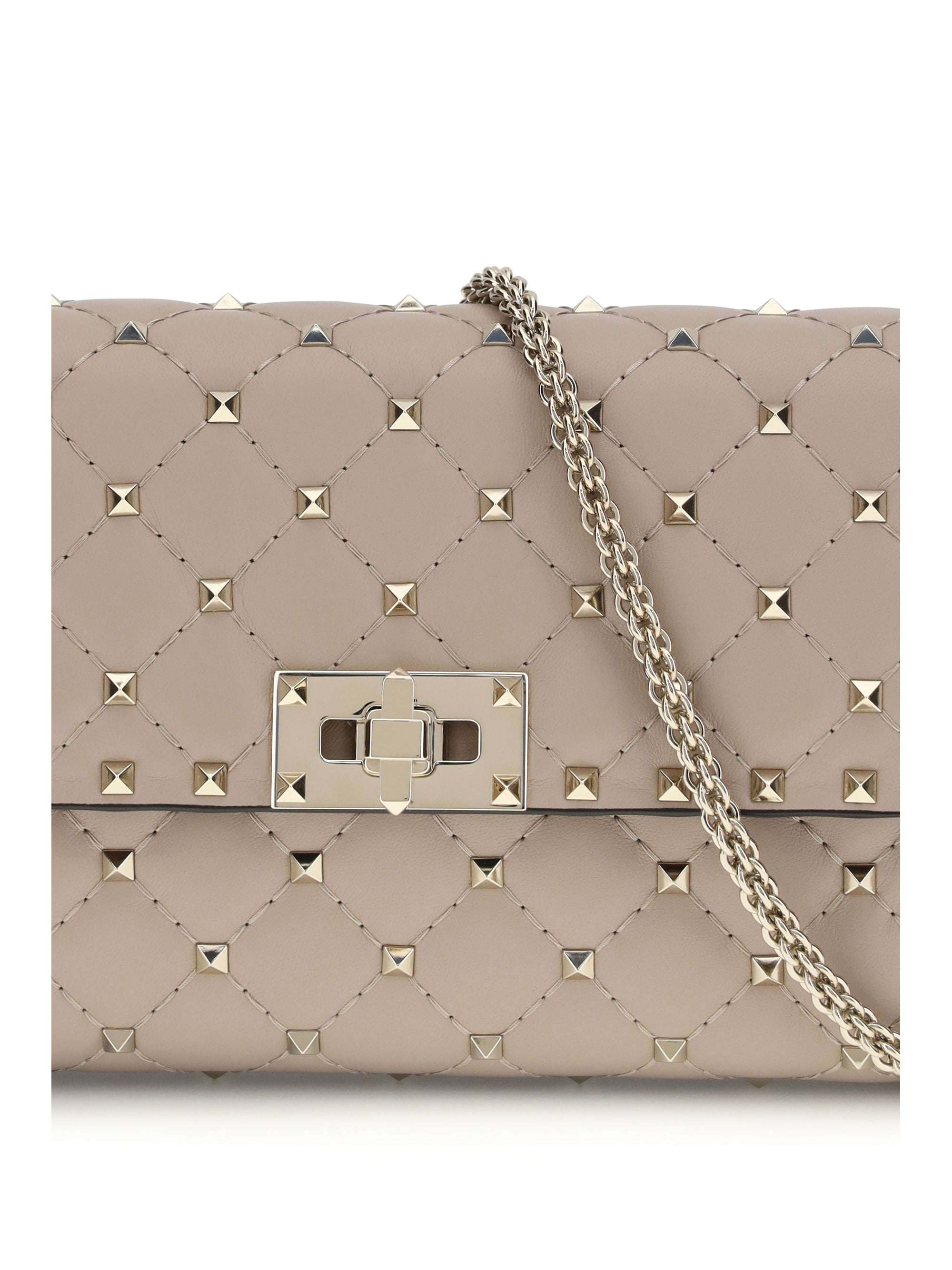 rockstud spike shoulder bag