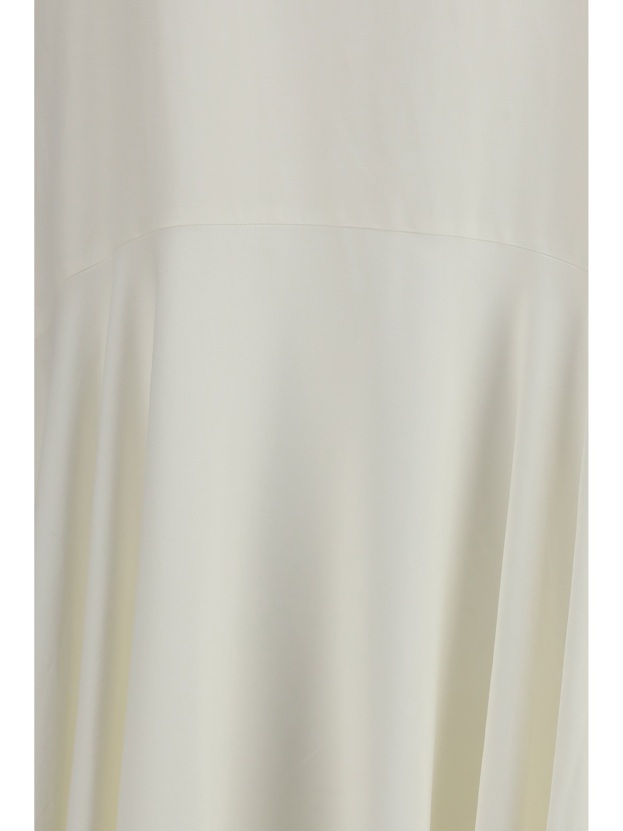 sleeveless dress