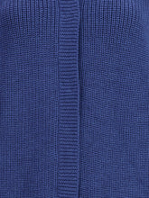 ELLA OS bomber sweater with an hook-and-eye closure