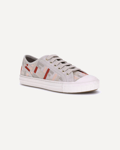 domino sneakers