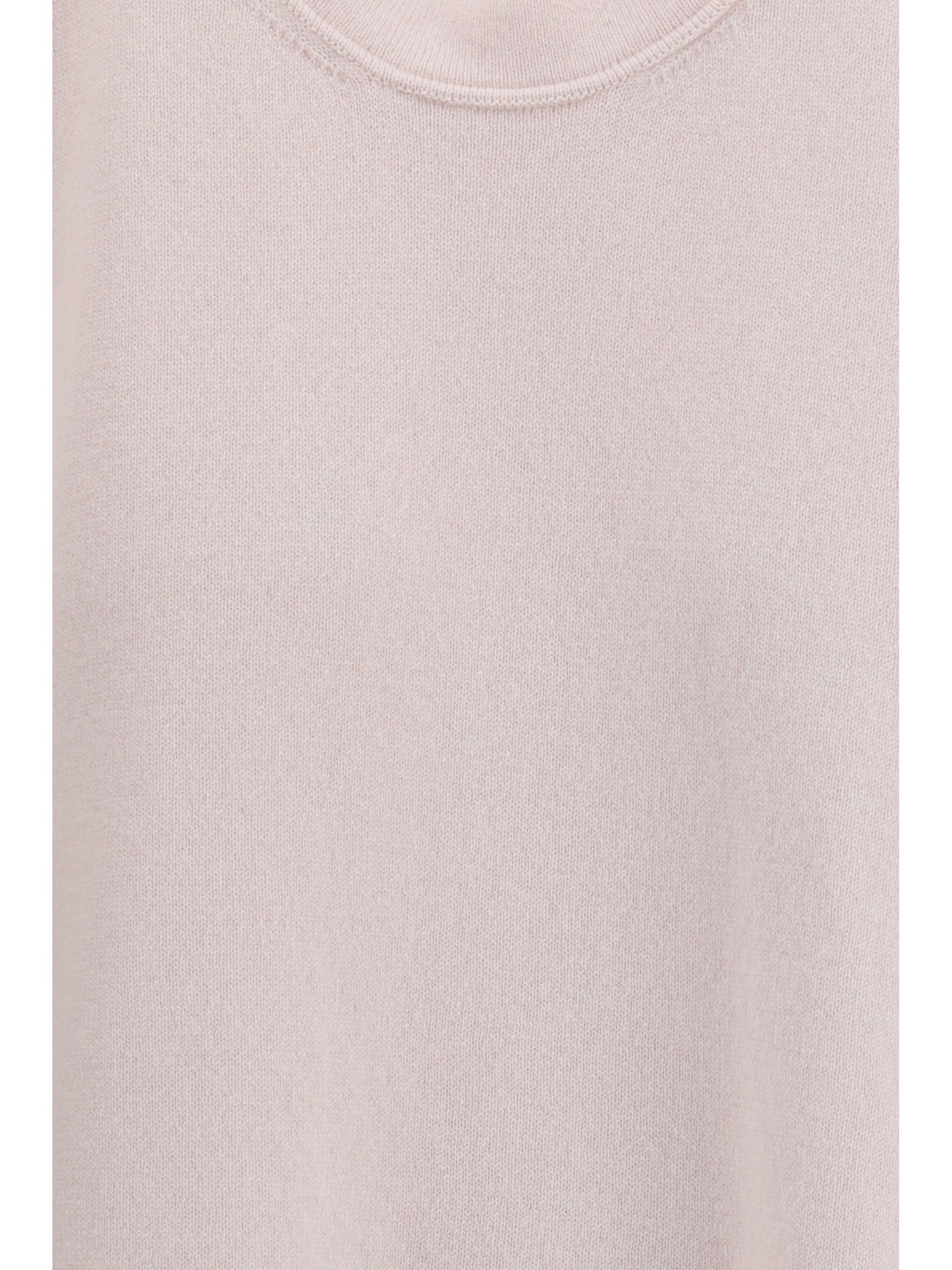 cropped t-shirt with round neckline