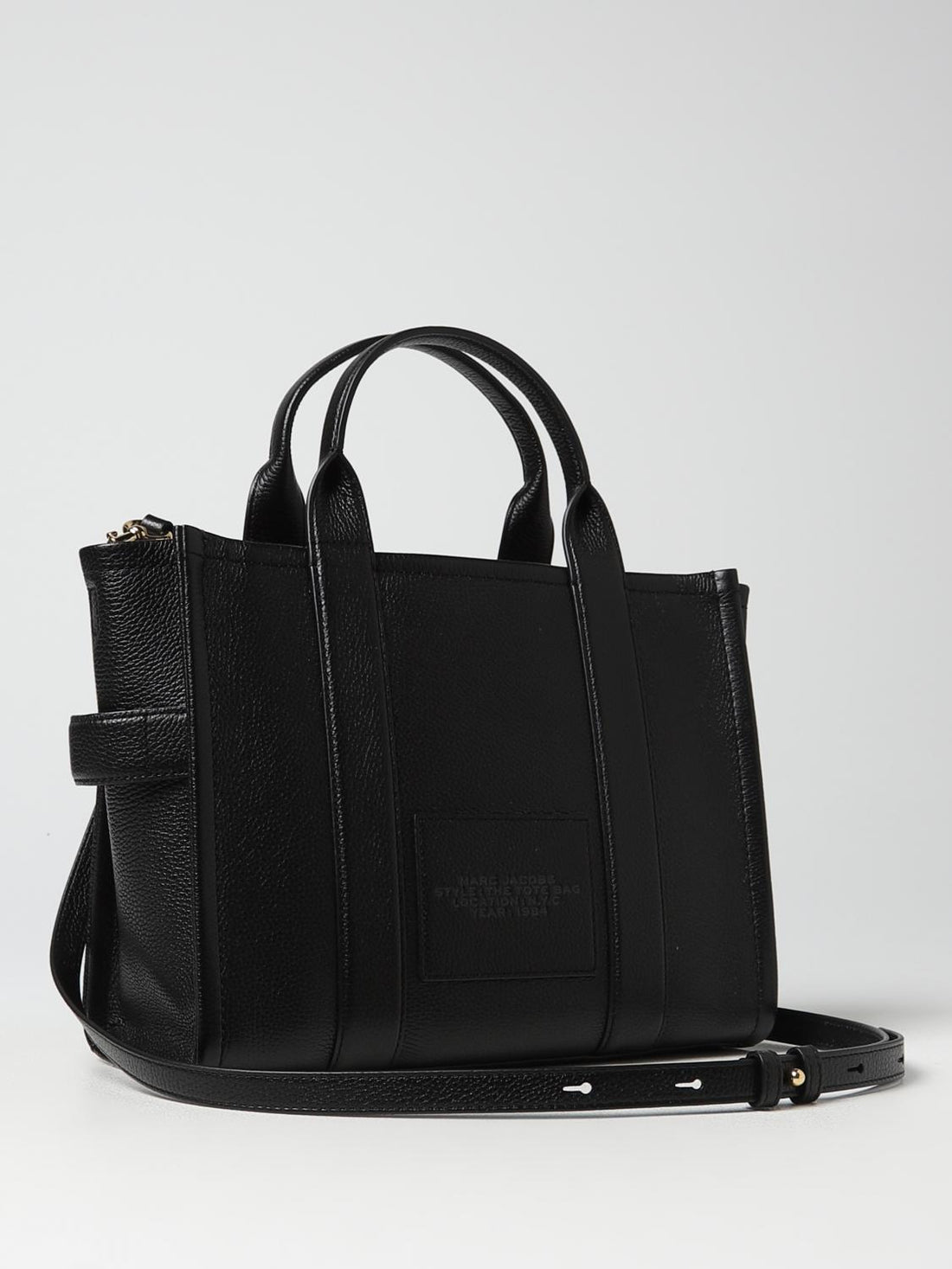 the tote bag in grained leather
