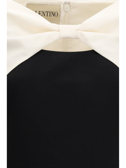 VALENTINO 42 short crepe couture dress