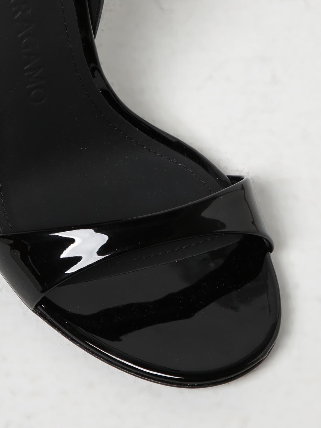 FERRAGAMO 10½ vidette patent leather sandals with wedge