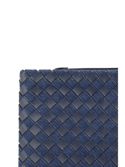 iconic intrecciato pouch bag