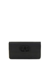 vlogo signature grainy calfskin chain wallet