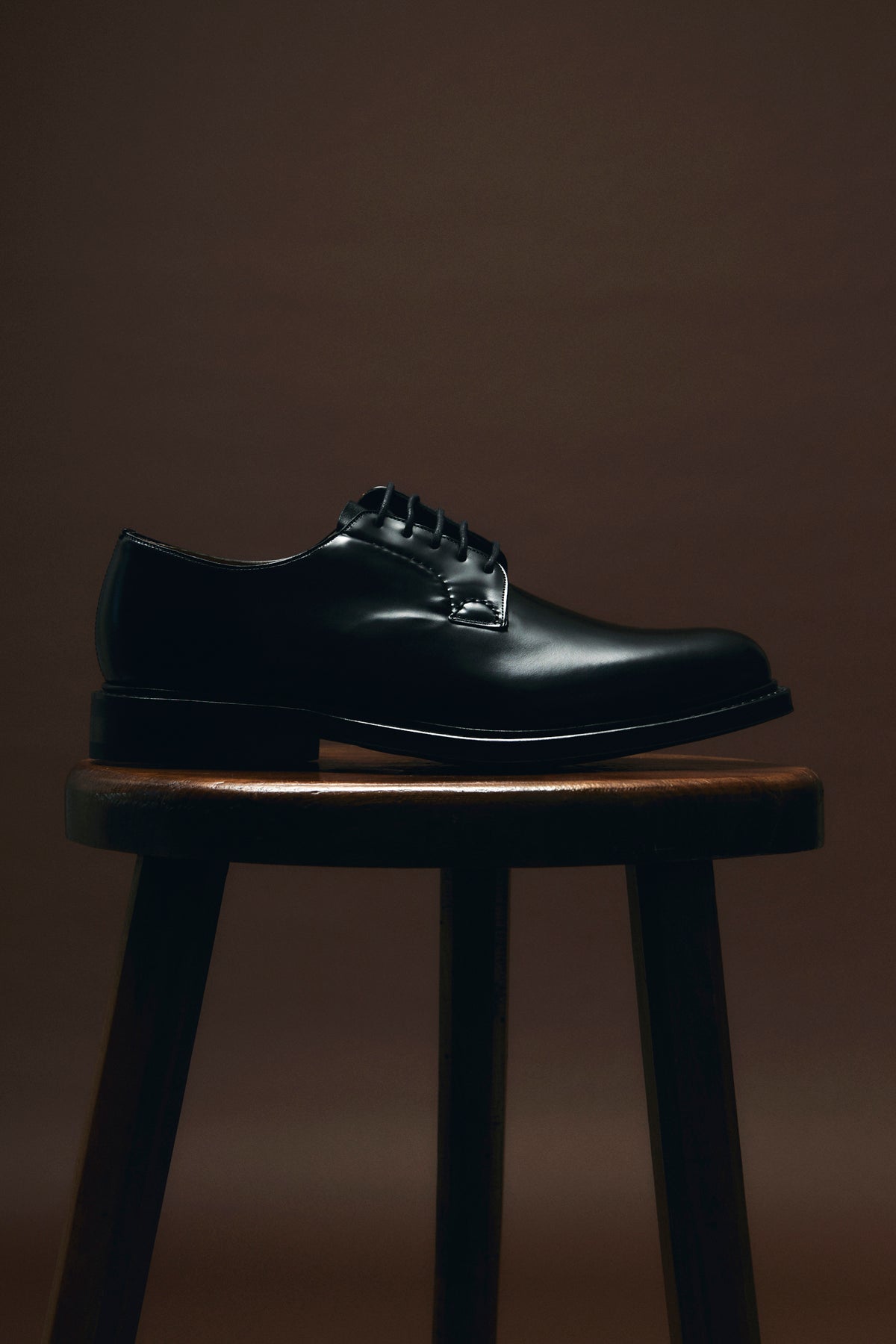 shannon derby in polished brushed calf leather