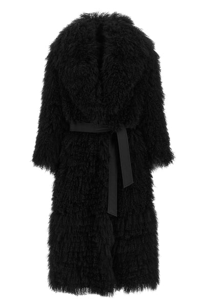 the simonetta ravizza julia r coat redefines the codes of winter luxury throug