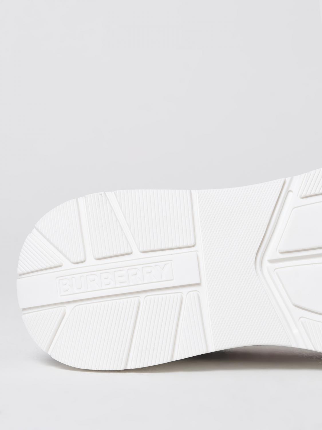 BURBERRY 35 new regis sneakers in canvas check and rubber