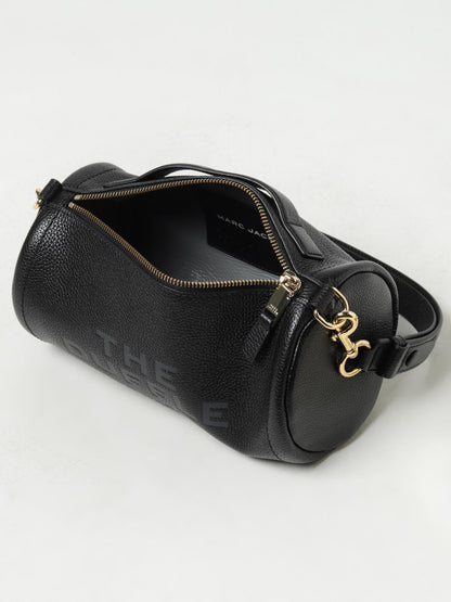 the duffle bag in grained leather
