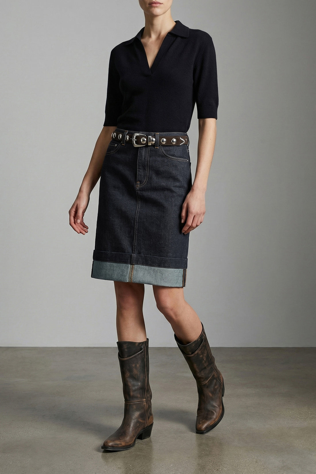 KHAITE 37 clive boots in vegetable-tanned calf leather and brushed by hand to obtain a r