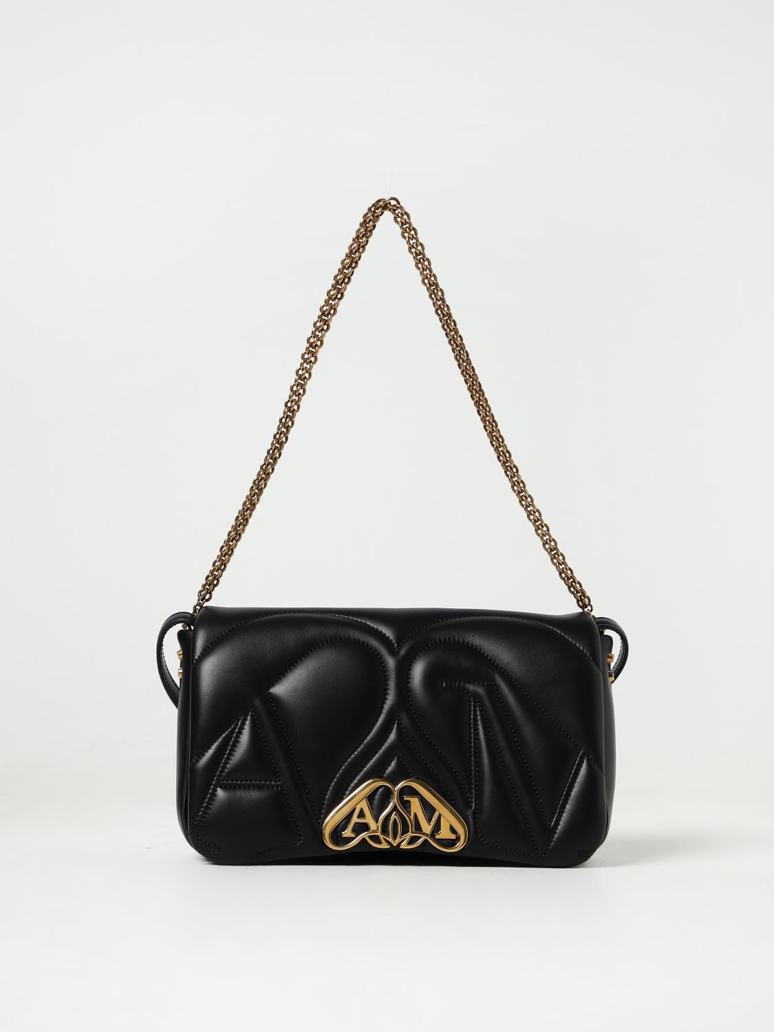 woman's shoulder bag