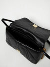 woman's shoulder bag