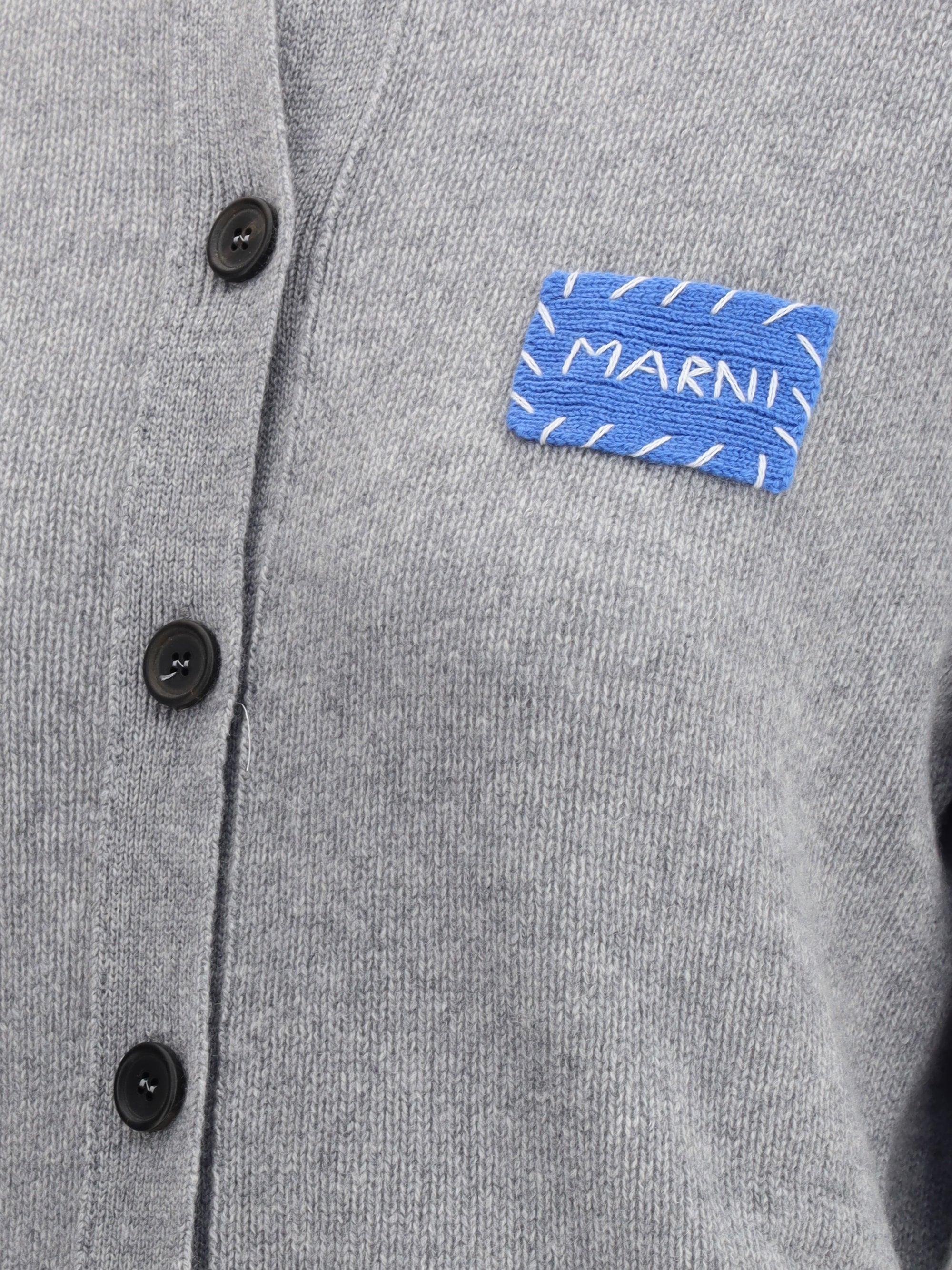 MARNI 42 cashmere cardigan with patch