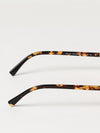 woman's sunglasses