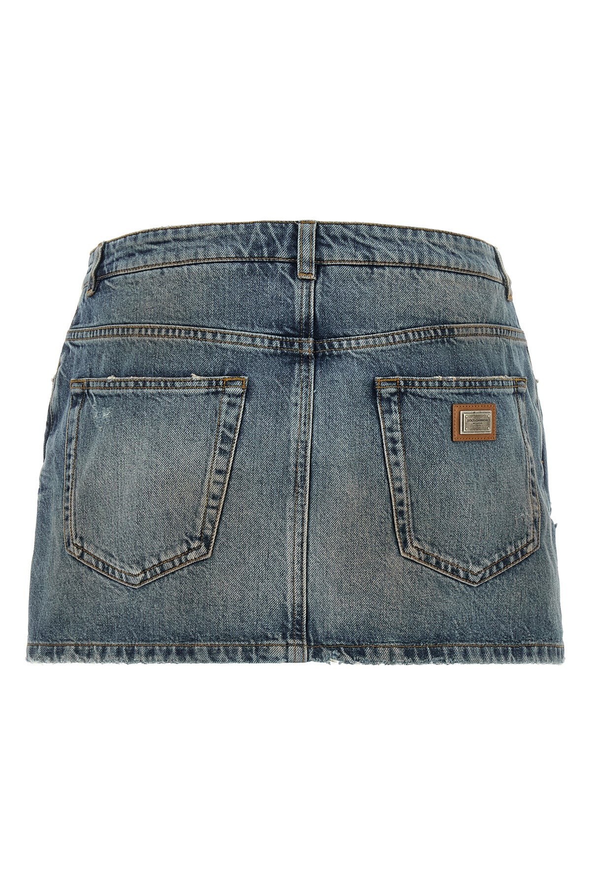 the dolce&gabbana mini skirt redefines casual aesthetics through meticulous tail