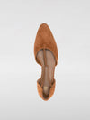 woman's ballet flat