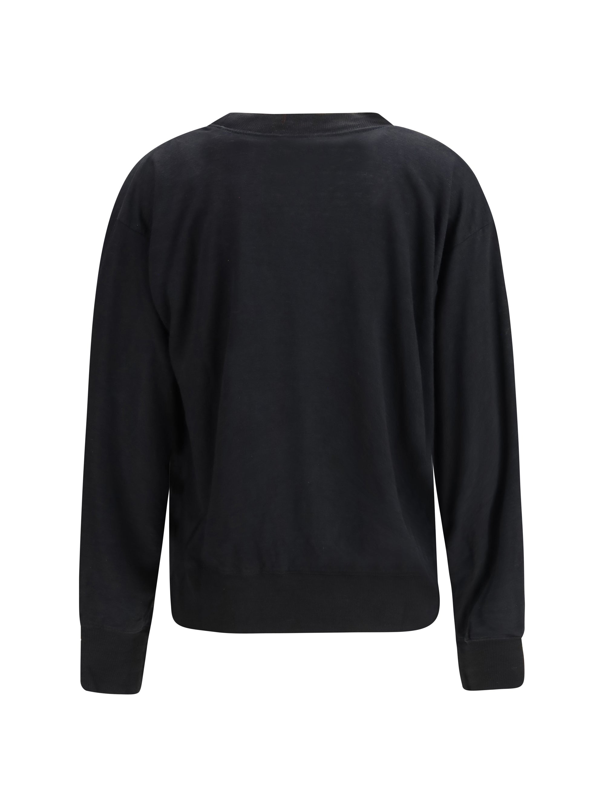 long-sleeved sweatshirt