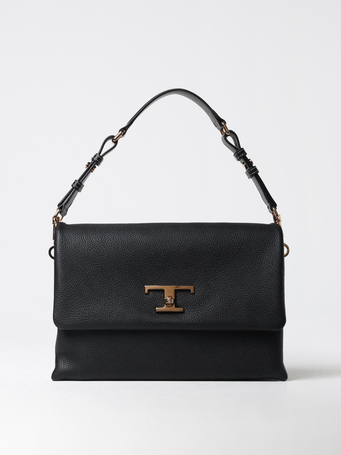 woman's shoulder bag