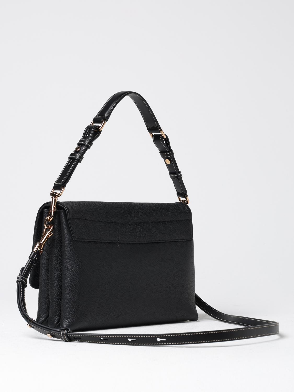 woman's shoulder bag
