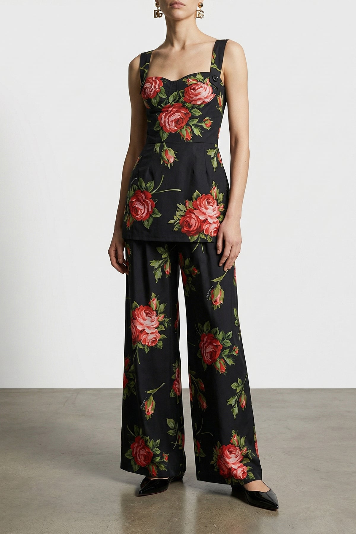 all-over bouquet rose print cotton top