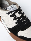 woman's sneakers