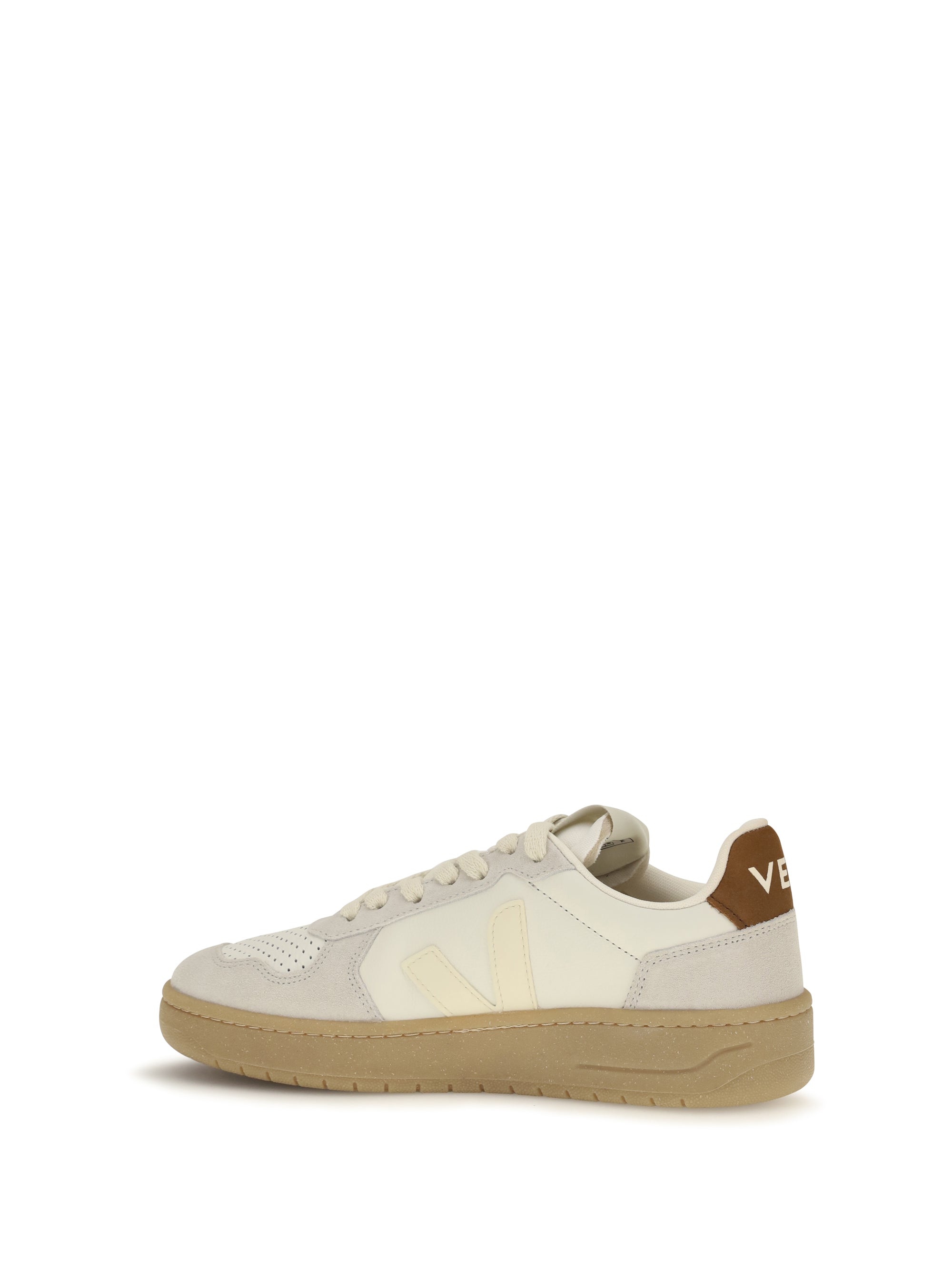 v-82 leather sneakers