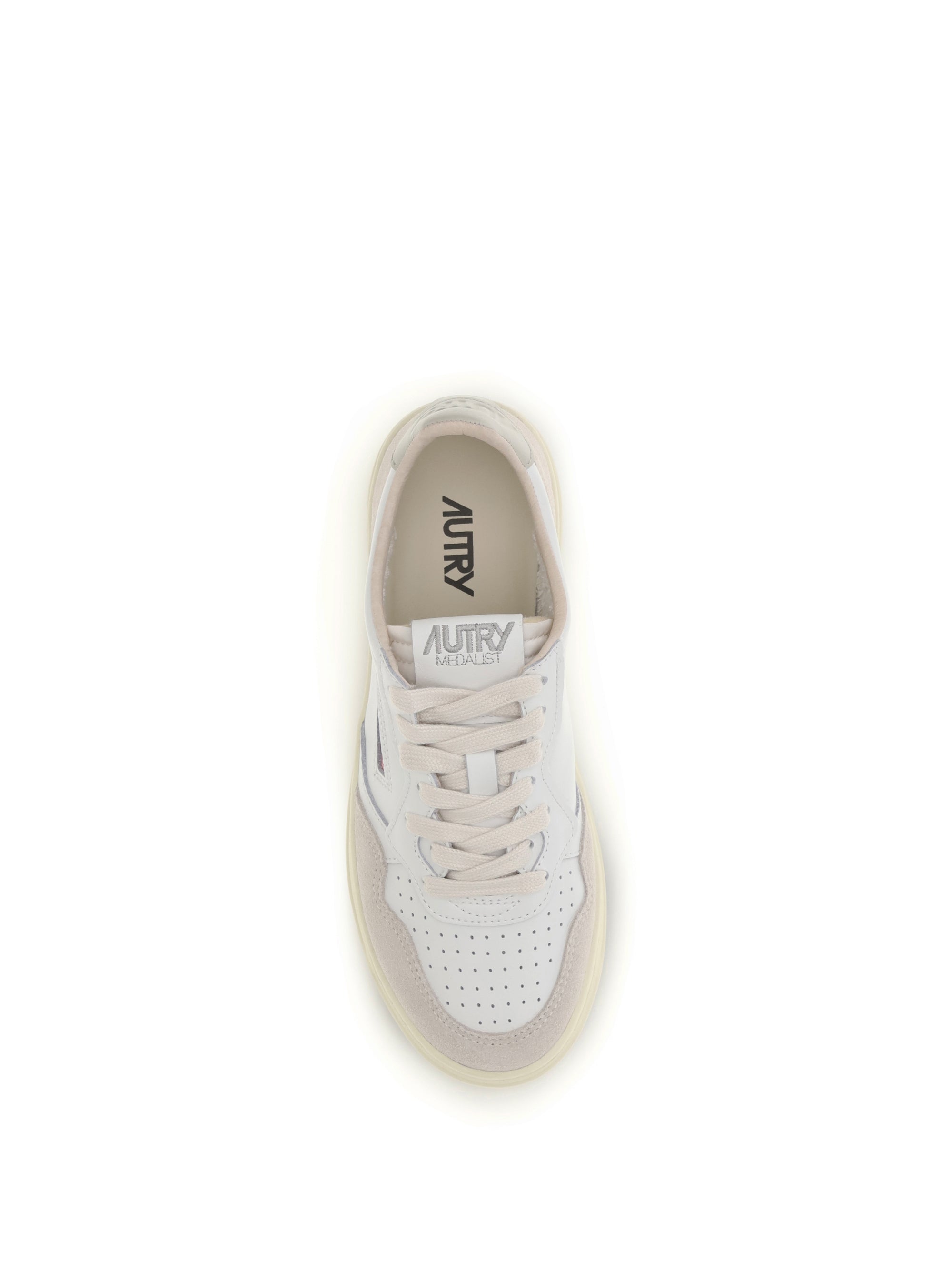 medalist low sneakers