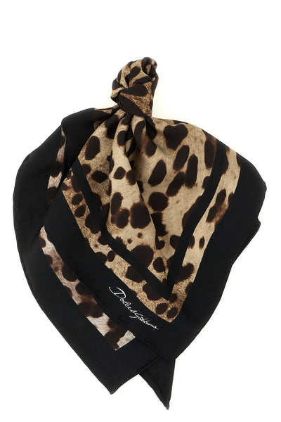 the dolce & gabbana scarf defines the aesthetics of the brand through an impecca