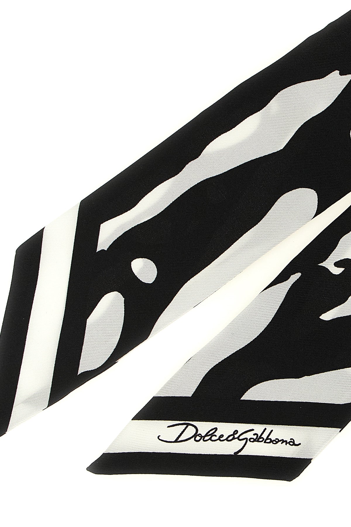 the dolce & gabbana bandeau scarf is distinguished by an elongated silhouette