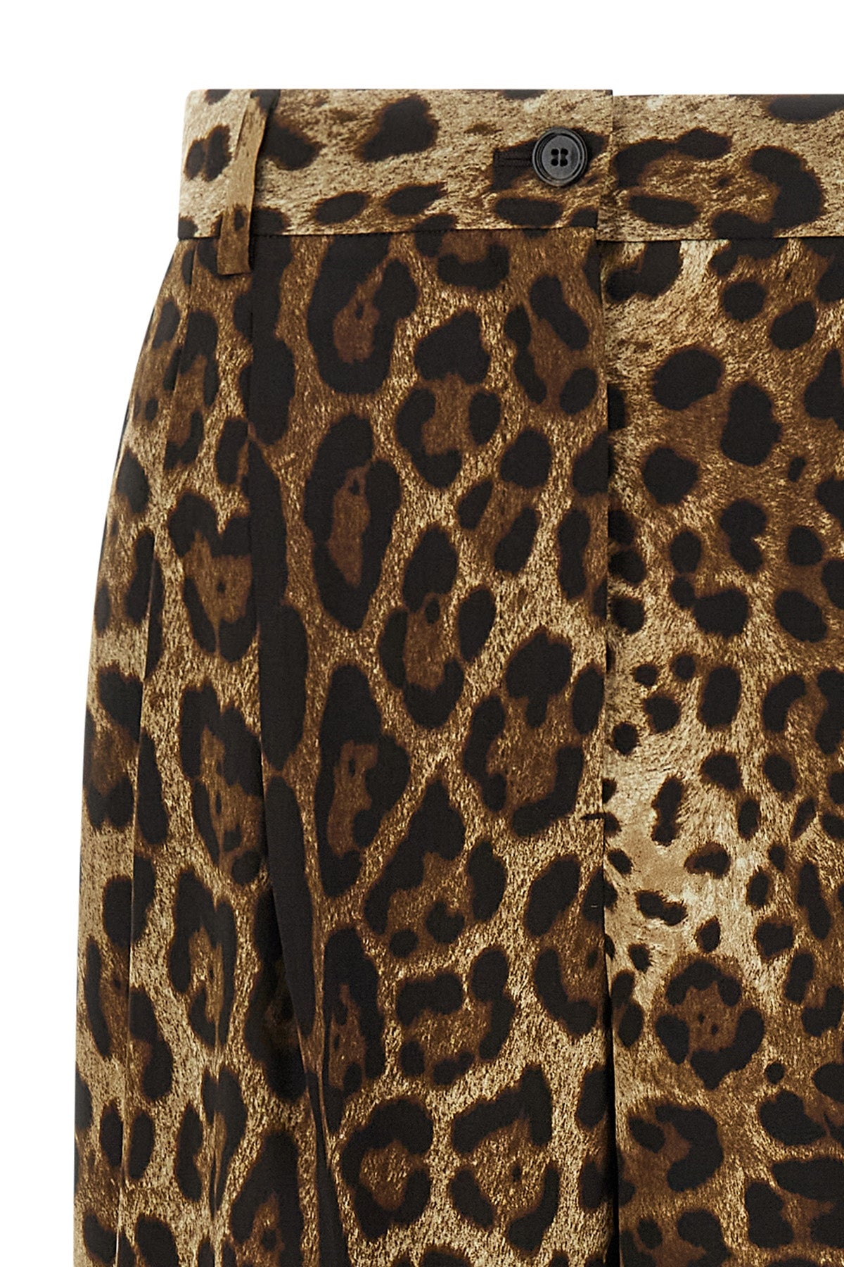 dolce&gabbanas loose trousers redefine the codes of sartorial elegance through
