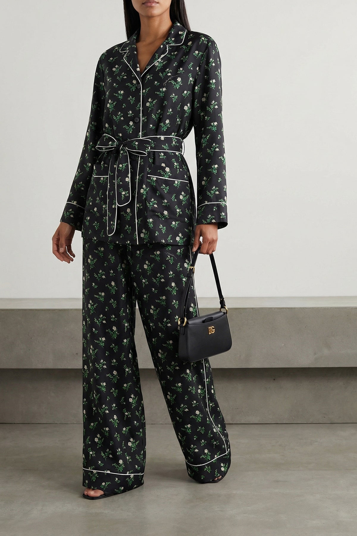 all-over roselline e mughetti print twill pants