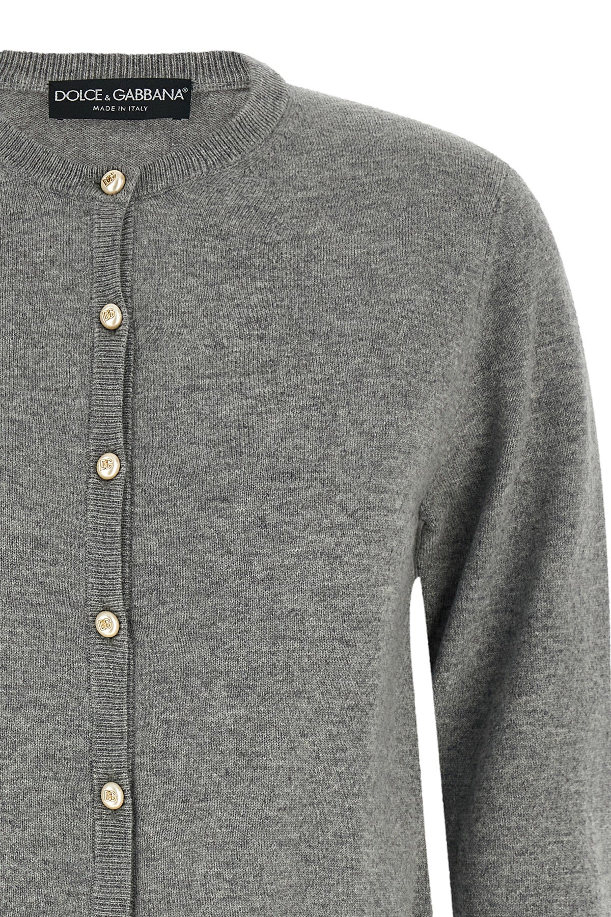 the dolce&gabbana cardigan in pure cashmere represents the essence of luxury kni