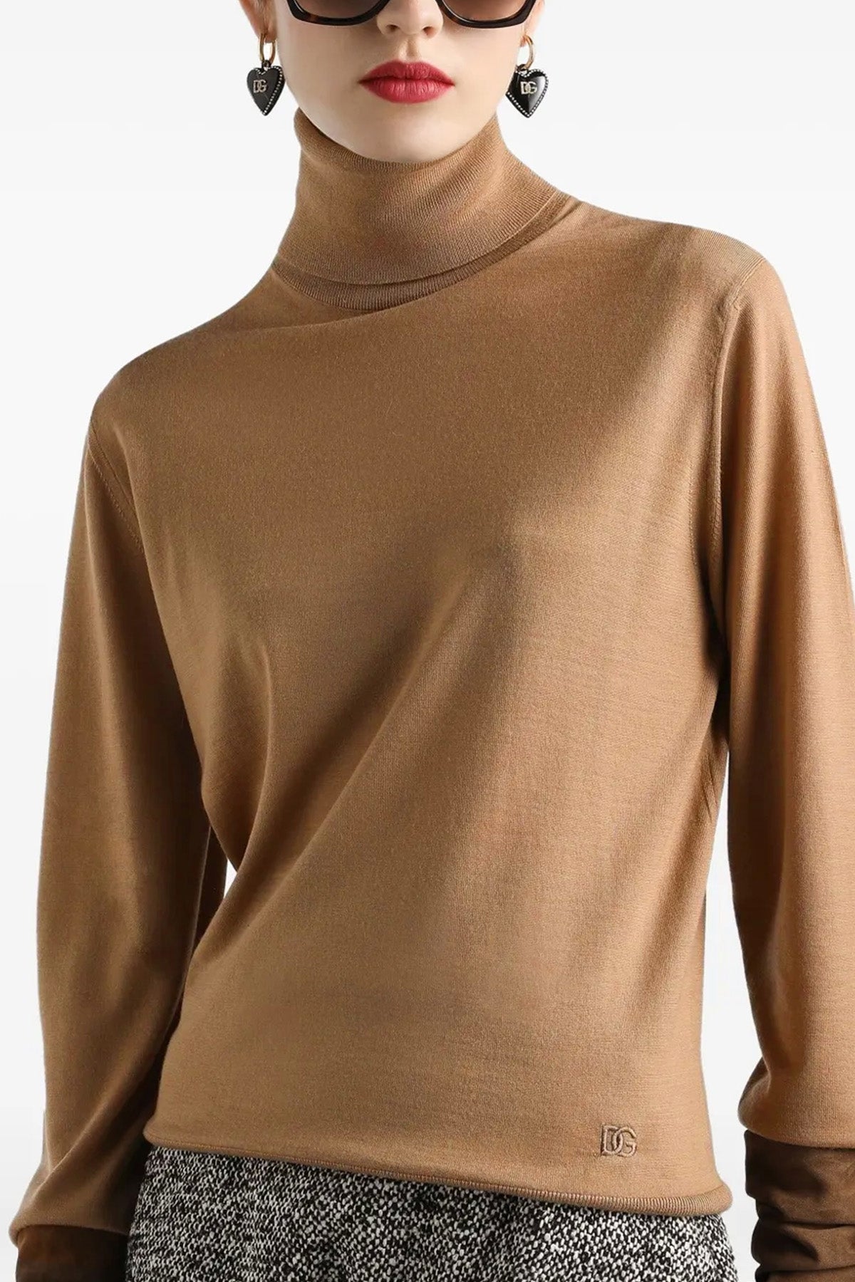 cashmere turtleneck sweater