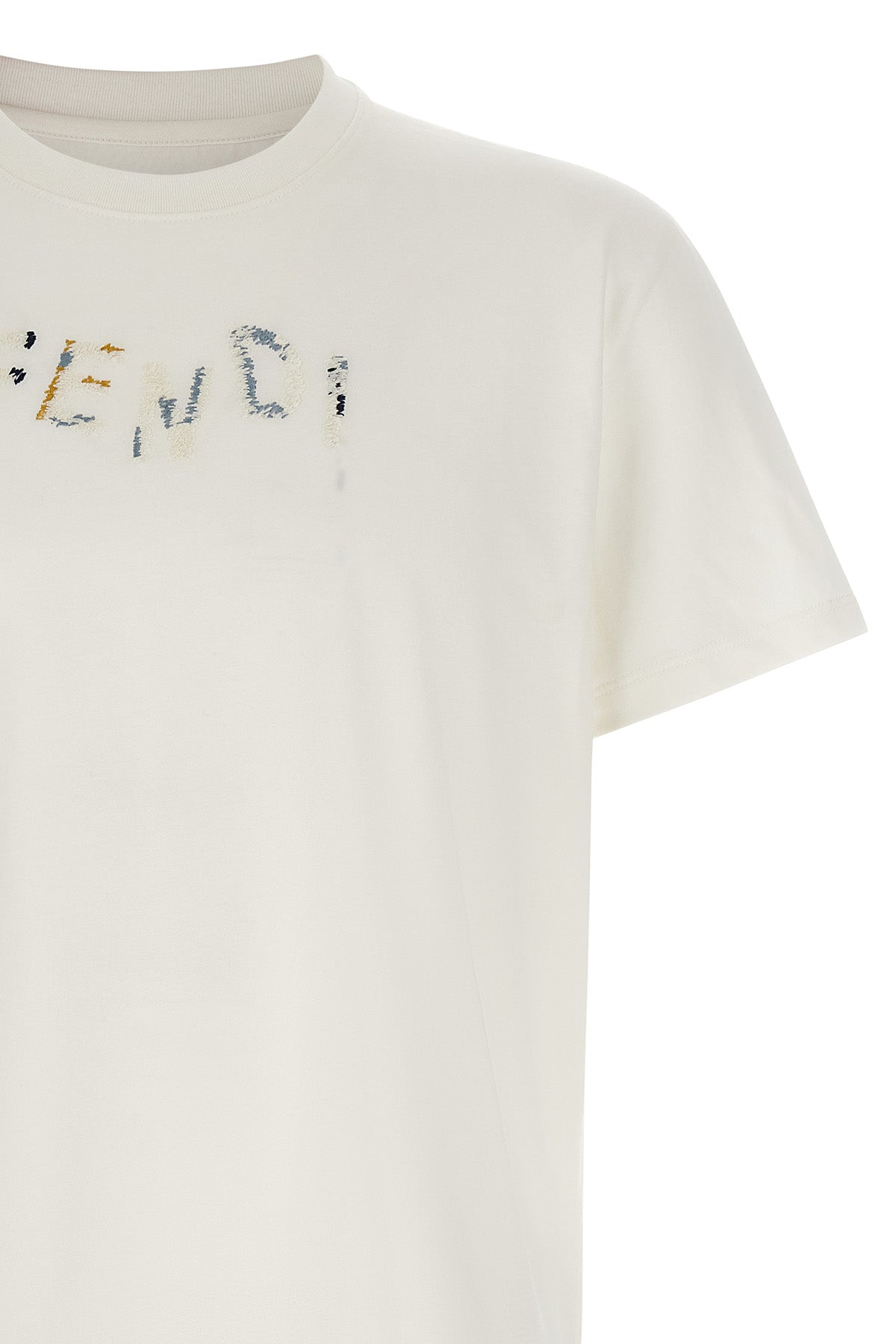 the fendi pure white cotton t-shirt features a tailored construction defined by