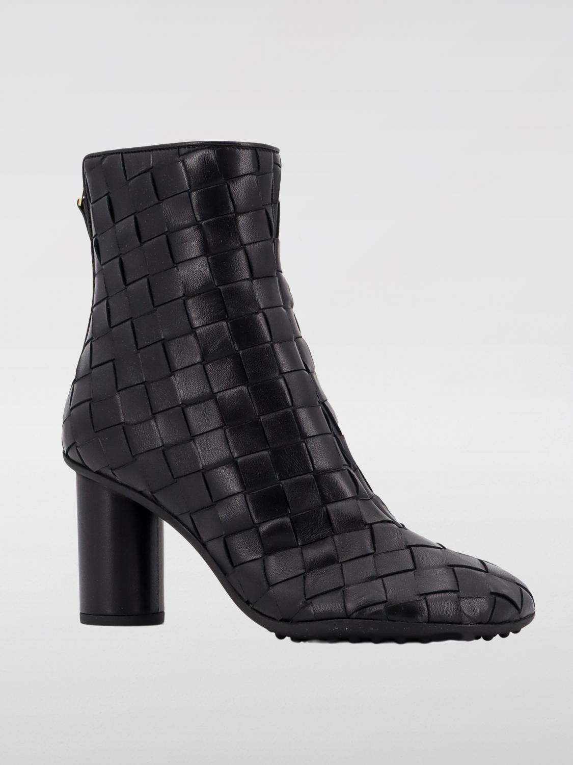 woman's boots