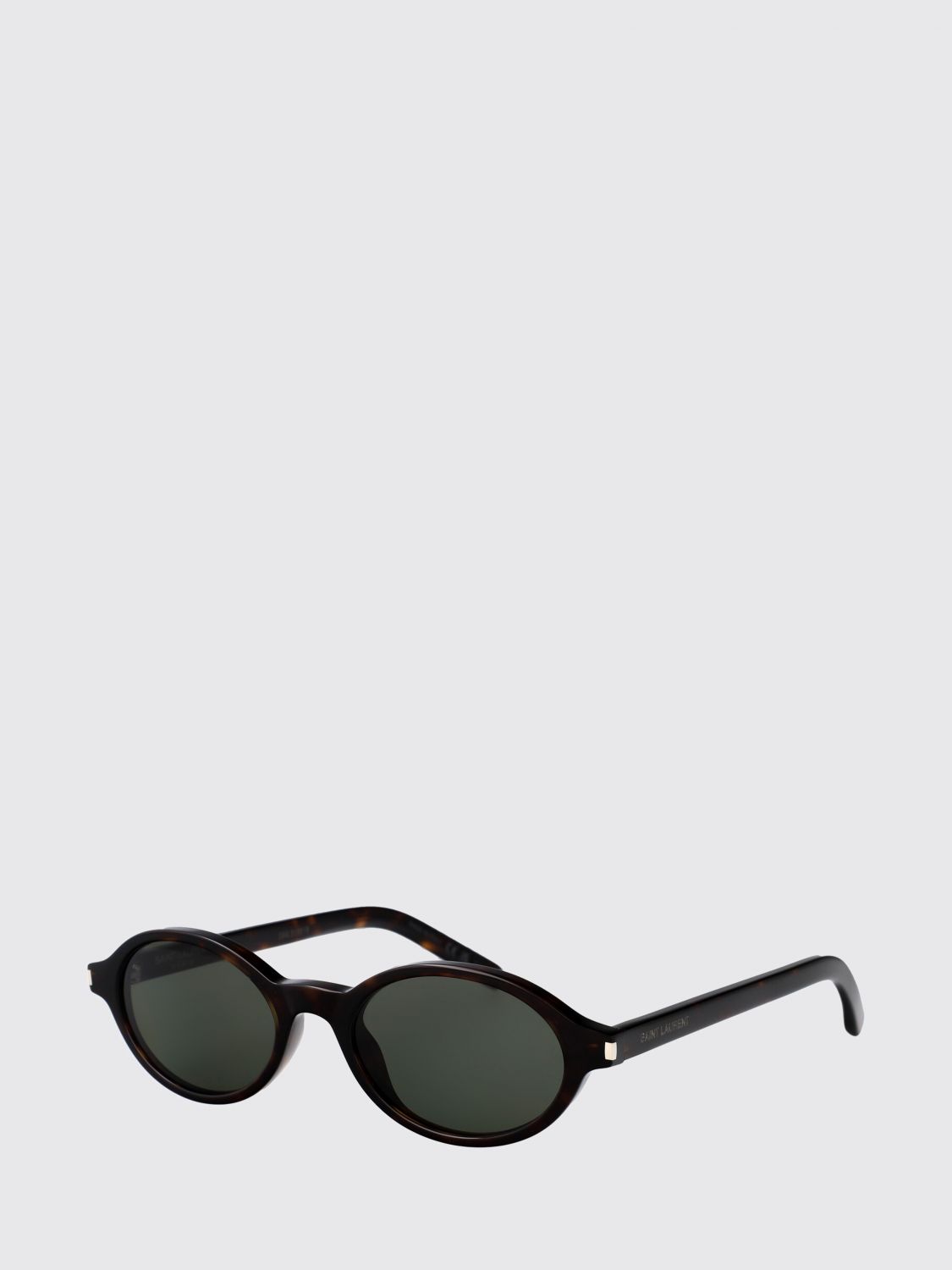 woman's sunglasses