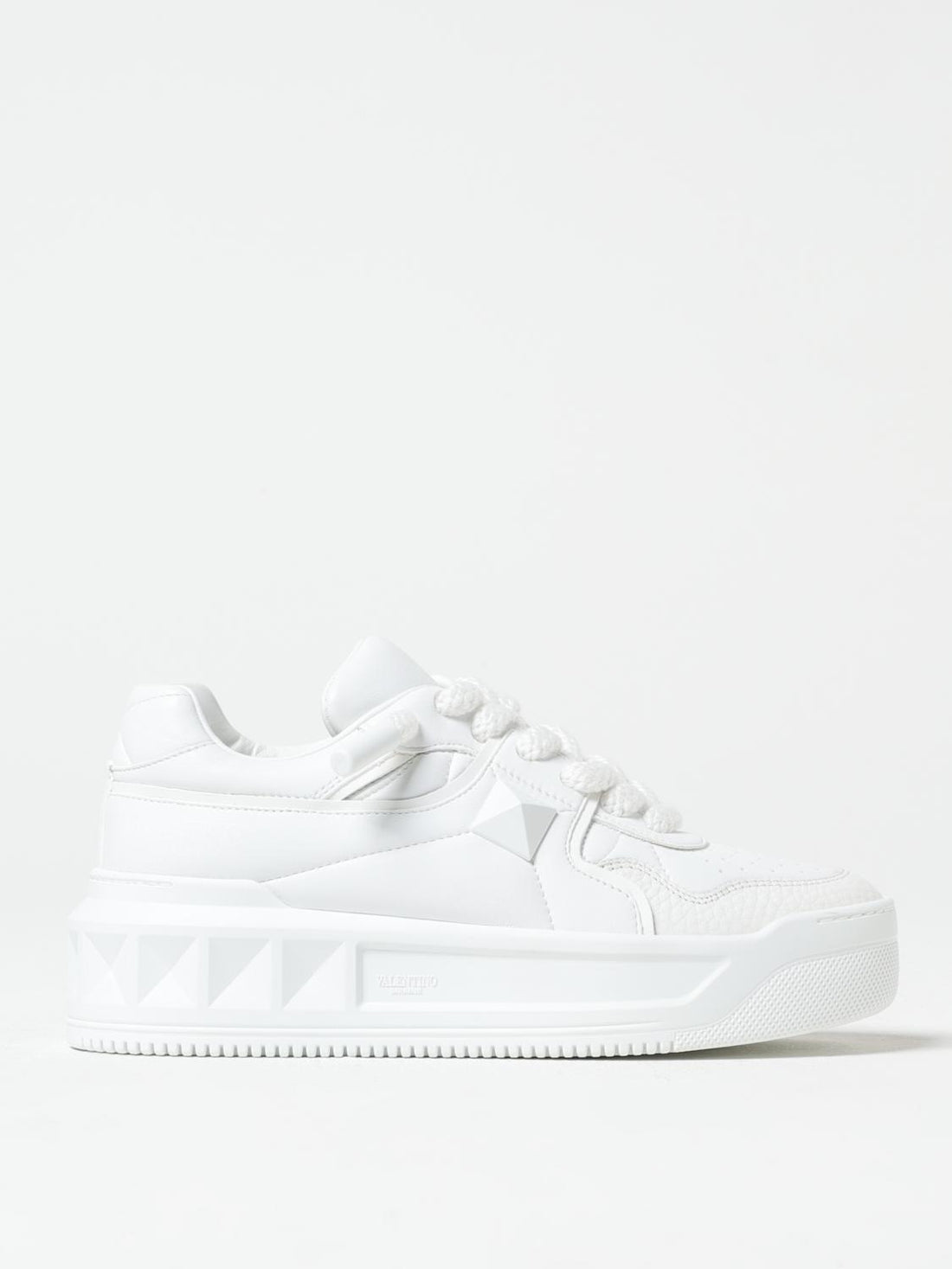 valentino-garavani-woman-s-sneakers-6w2s0fq4xtm-white