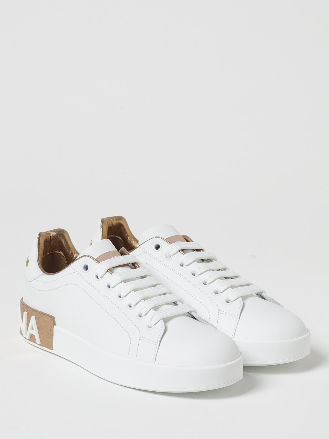 woman's sneakers