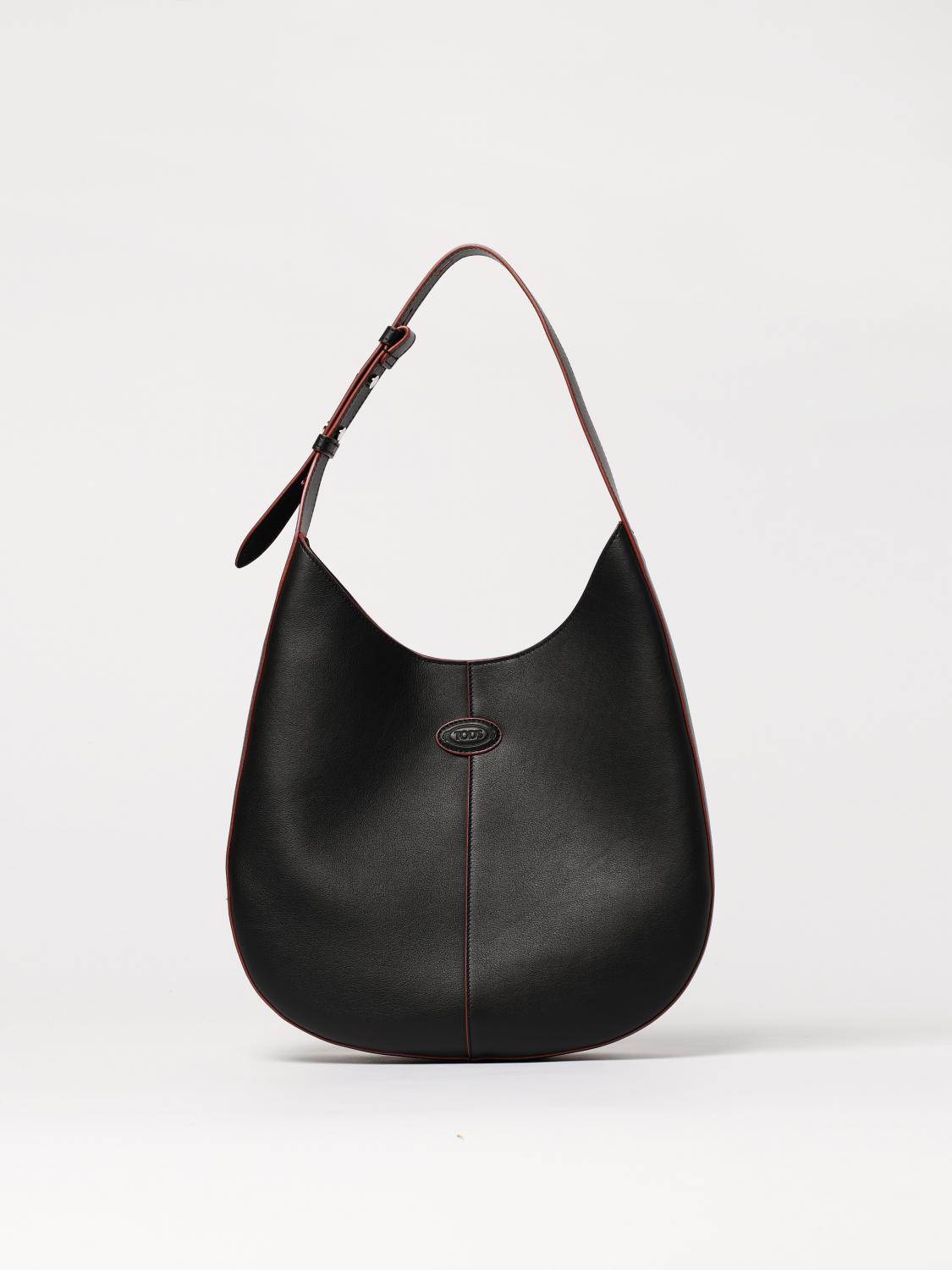 woman's shoulder bag
