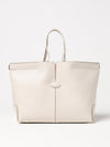 woman's tote bag